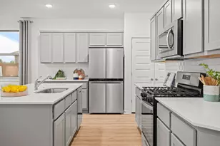 190 Hornet St, Elgin, TX 78621 - Photo 10