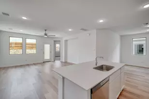 190 Hornet St, Elgin, TX 78621 - Photo 10