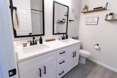 8011 Flintlock Circle, Lago Vista, TX 78645 - Photo 22