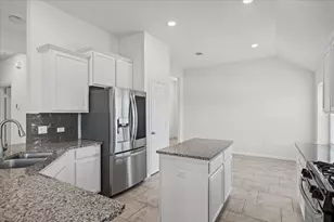 132 Vino Rossi Rd, Georgetown, TX 78628 - Photo 12