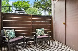 1840 Burton Dr, Austin, TX 78741 - Photo 12