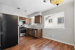 6305 Emerald Forest Dr, Austin, TX 78745 - Photo 8