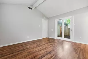 6305 Emerald Forest Dr, Austin, TX 78745 - Photo 6