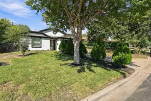 12106 Carnforth Dr, Austin, TX 78753 - Photo 4