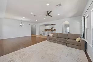 18717 Leigh Ln, Pflugerville, TX 78660 - Photo 26