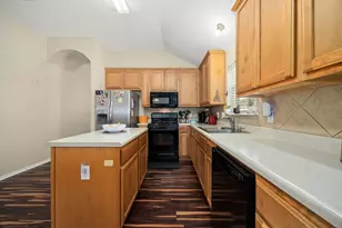 1009 Zeus Cir, Round Rock, TX 78665 - Photo 8