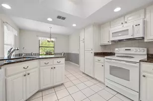 9518 Topridge Dr, Austin, TX 78750 - Photo 16