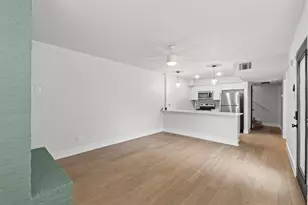 909 Reinli St, Austin, TX 78751 - Photo 10