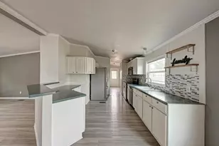 120 SE Silver Peak Dr, San Marcos, TX 78666 - Photo 12