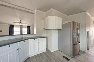 120 SE Silver Peak Dr, San Marcos, TX 78666 - Photo 18