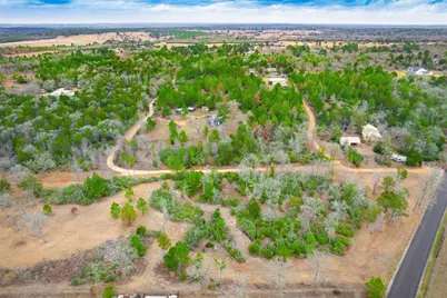 123 Abbey Lane, Smithville, TX 78957 - Photo 10