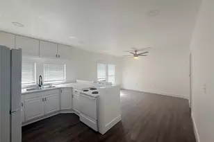 126 Smith Ln, San Marcos, TX 78666 - Photo 2