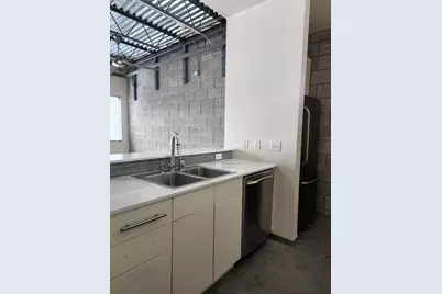 4801 S Congress Avenue #B6, Austin, TX 78745 - Photo 16