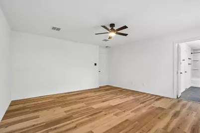 4504 Lyra Circle, Austin, TX 78744 - Photo 20