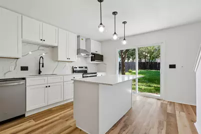 4504 Lyra Circle, Austin, TX 78744 - Photo 10
