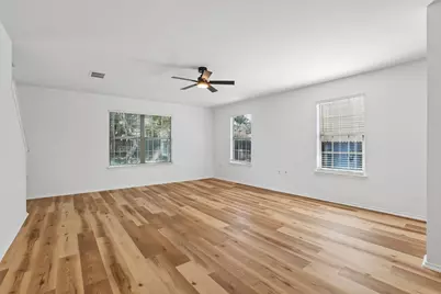 4504 Lyra Circle, Austin, TX 78744 - Photo 8