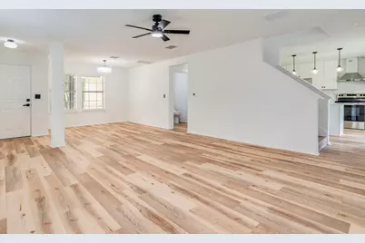 4504 Lyra Circle, Austin, TX 78744 - Photo 8