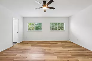 4504 Lyra Cir, Austin, TX 78744 - Photo 18