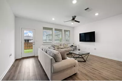 13725 Lubeck Drive, Pflugerville, TX 78660 - Photo 32