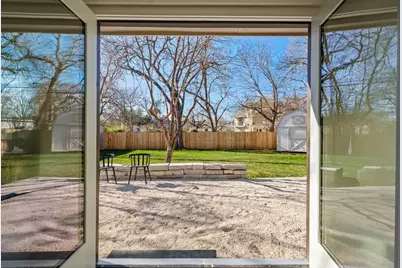2907 Pinecrest Drive, Austin, TX 78757 - Photo 30