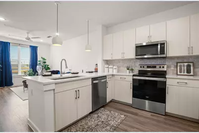 6324 N Lamar Boulevard #306, Austin, TX 78752 - Photo 2