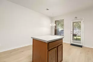 1012 Monadale Trail, Round Rock, TX 78664 - Photo 12