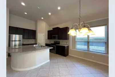 633 Peregrine Way, Leander, TX 78641 - Photo 4
