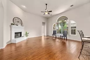 604 Belmont Dr, Georgetown, TX 78626 - Photo 6
