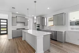 19133 Ariel Elena Wy, Pflugerville, TX 78660 - Photo 2