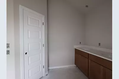 9400 Furman Drive, Austin, TX 78747 - Photo 8