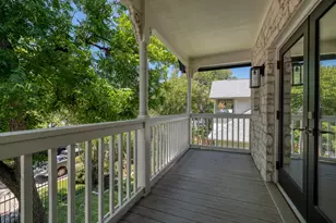 1204 W 39th St, Austin, TX 78756 - Photo 28