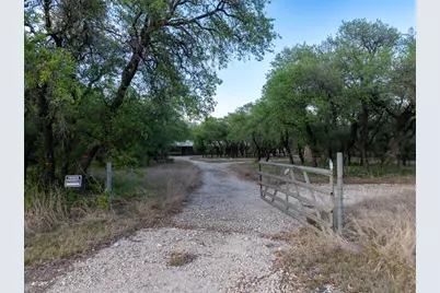 1050 Oak Grove Road, Leander, TX 78641 - Photo 4