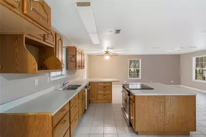 1050 Oak Grove Road, Leander, TX 78641 - Photo 12