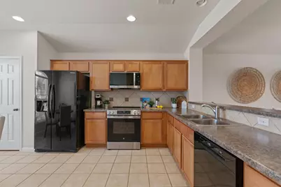 7830 Squirrel Hollow Drive, Georgetown, TX 78628 - Photo 6