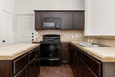 586 Creekside Circle, New Braunfels, TX 78130 - Photo 6