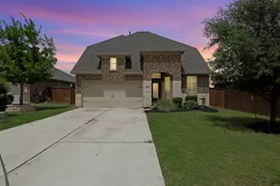 212 Estima Ct, Liberty Hill, TX 78642 - Photo 2