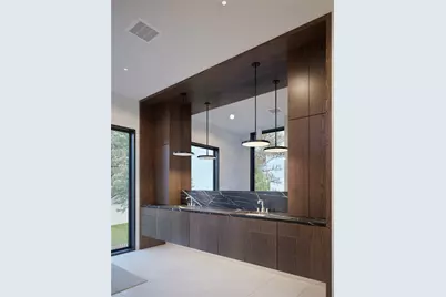 2141 Barton Hills Drive, Austin, TX 78704 - Photo 10
