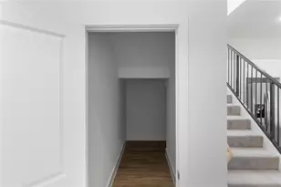 18531 Kyle Seal Pkwy, San Antonio, TX 78255 - Photo 4