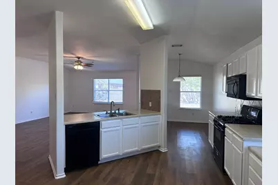 12720 Waynespur Lane, Elgin, TX 78621 - Photo 6