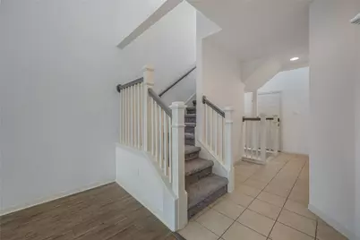 445 Venture Boulevard S, Point Venture, TX 78645 - Photo 6