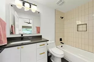 1187 Oak Grove Ave, Austin, TX 78702 - Photo 18