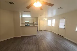132 Cedargrove, San Marcos, TX 78666 - Photo 2