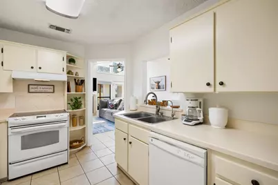 102 Pitchfork Drive, Johnson City, TX 78636 - Photo 8