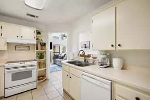 102 Pitchfork Dr, Johnson City, TX 78636 - Photo 8