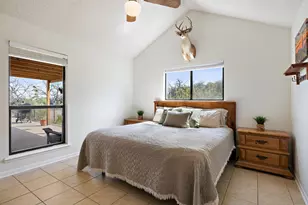 102 Pitchfork Dr, Johnson City, TX 78636 - Photo 10