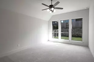 591 Bay Breeze Dr, Kyle, TX 78640 - Photo 4