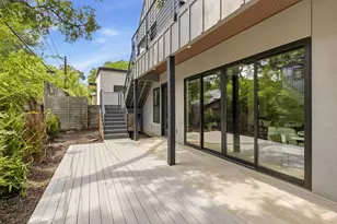 2300 Bluebonnet Ln, Austin, TX 78704 - Photo 32