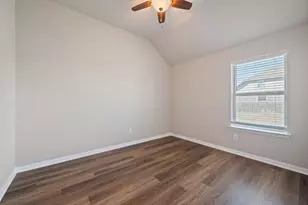 717 N Emory Cove, Hutto, TX 78634 - Photo 16