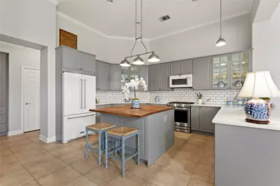 220 Mallet Court, Austin, TX 78737 - Photo 6
