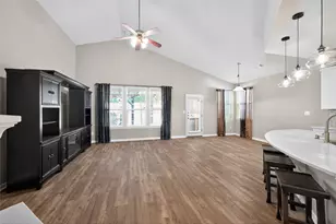 15512 Interlachen Dr, Austin, TX 78717 - Photo 12